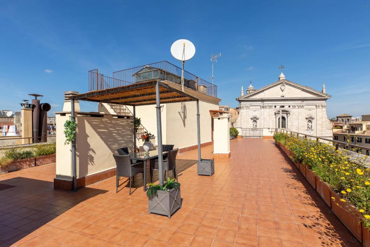 Iflat The Roman Terrace Exterior photo